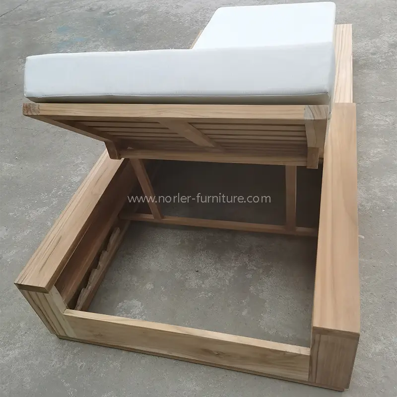 Outdoor Luxury Waterproof Teak Wood Sun Lounger